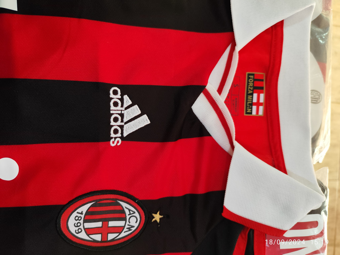 Retro Milan Ronaldinho Oficial
