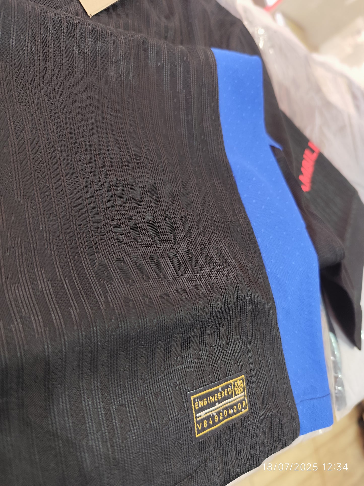 Barcelona Negro Version Jugador Mod 2025 Tailandesa 1.1