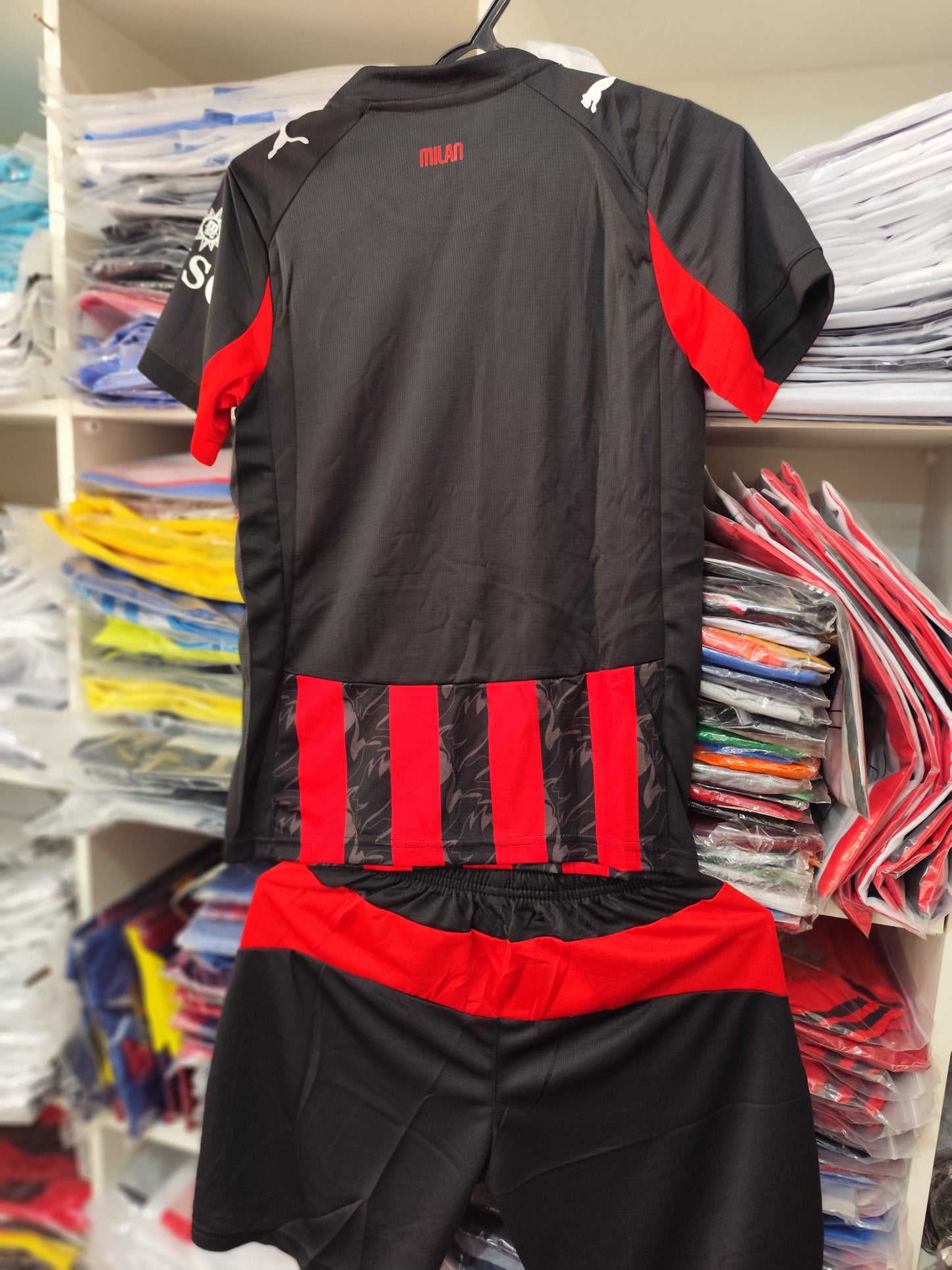 Conjunto Infantil AC Milan Mod 2026 Tailandesa 1.1