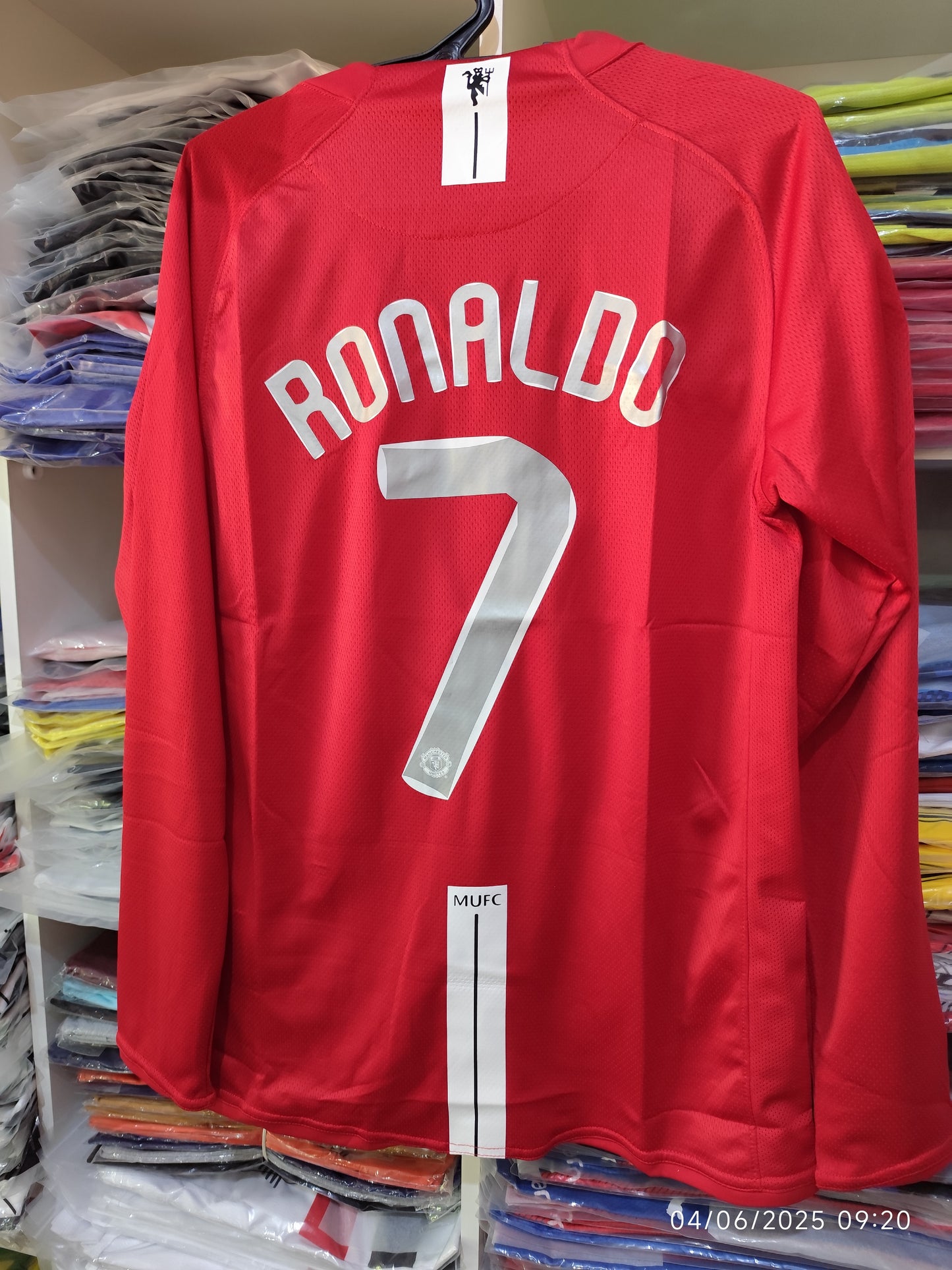 Retro M. Largas Manchester United 2008 CR7 Tailandesa 1.1