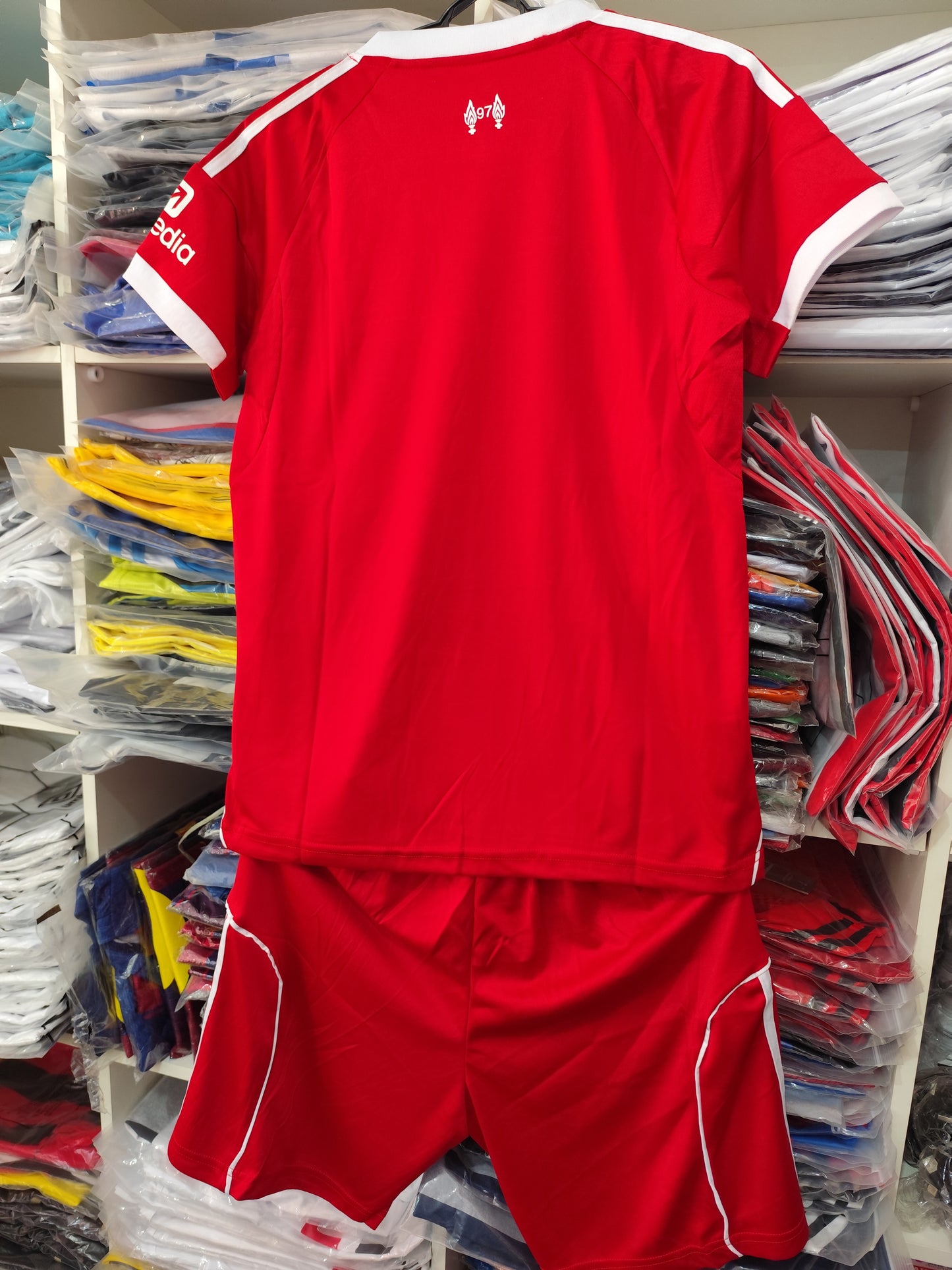 Conjunto Infantil Liverpool Mod 2026 Tailandesa 1.1