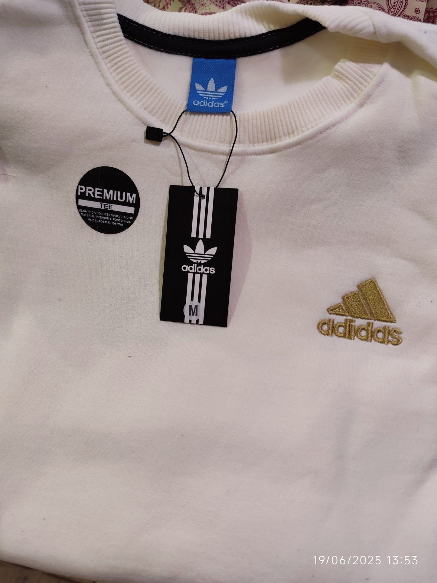 Moleton Adidas sin capucha brasilera primera linea