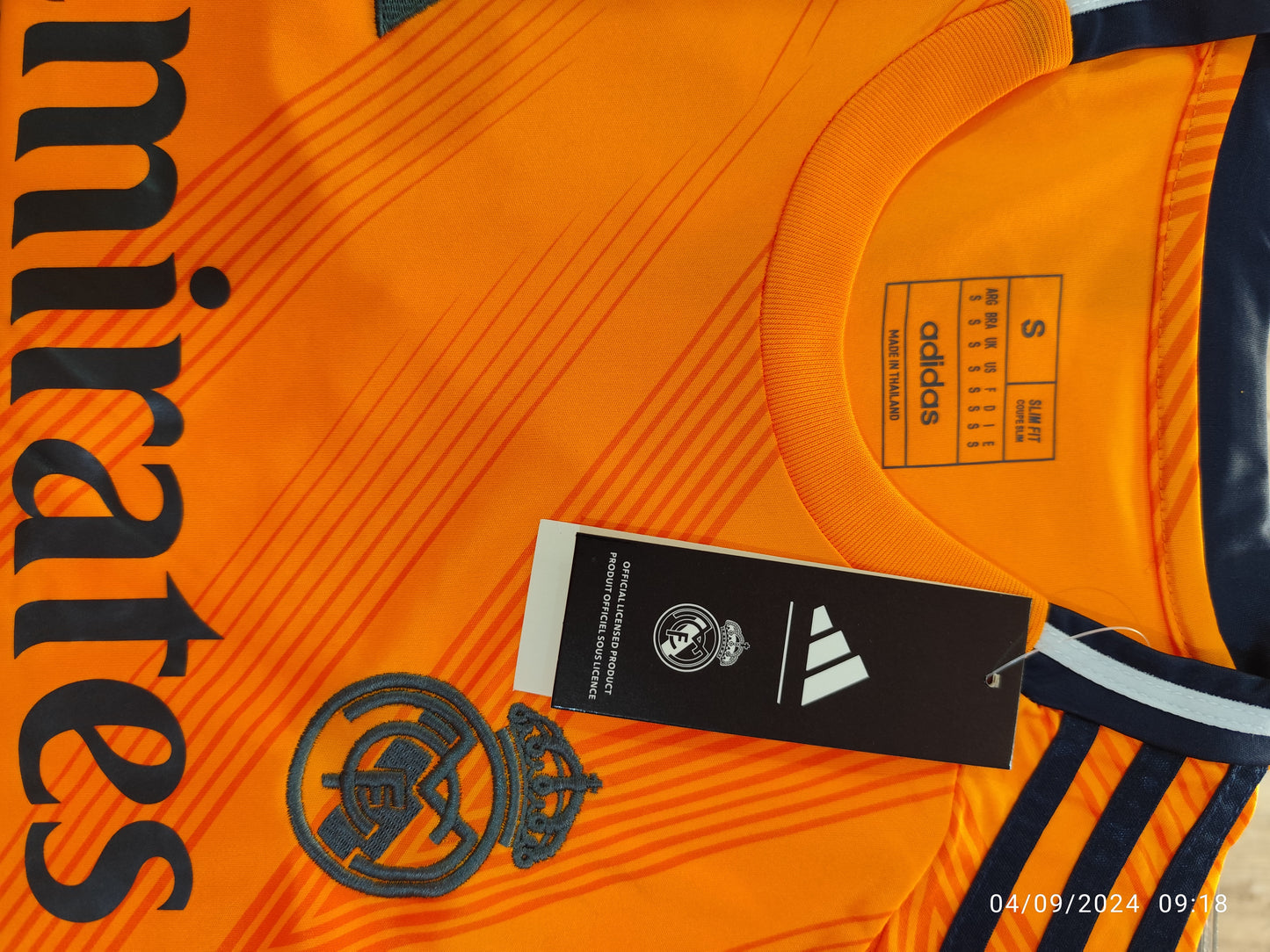 Real Madrid Naranja 2024/2025 Tailandesa