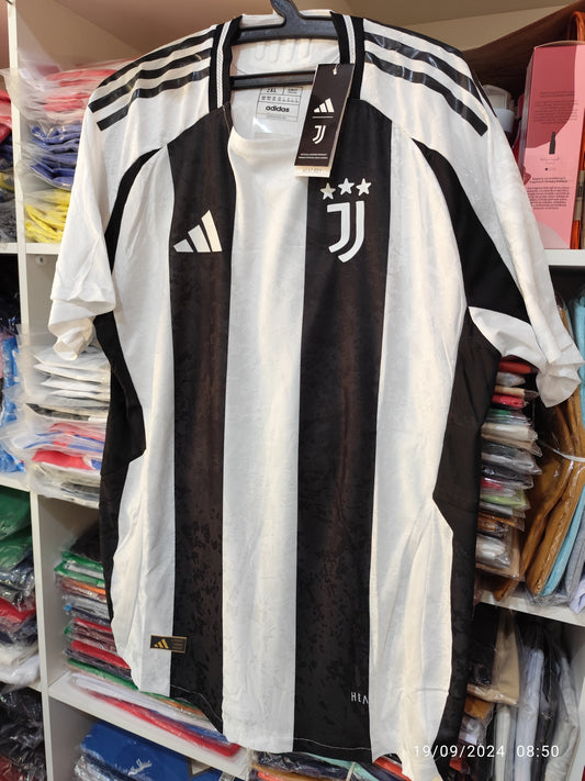 Juventus 2025 Version Jugador Tailandesa 1.1