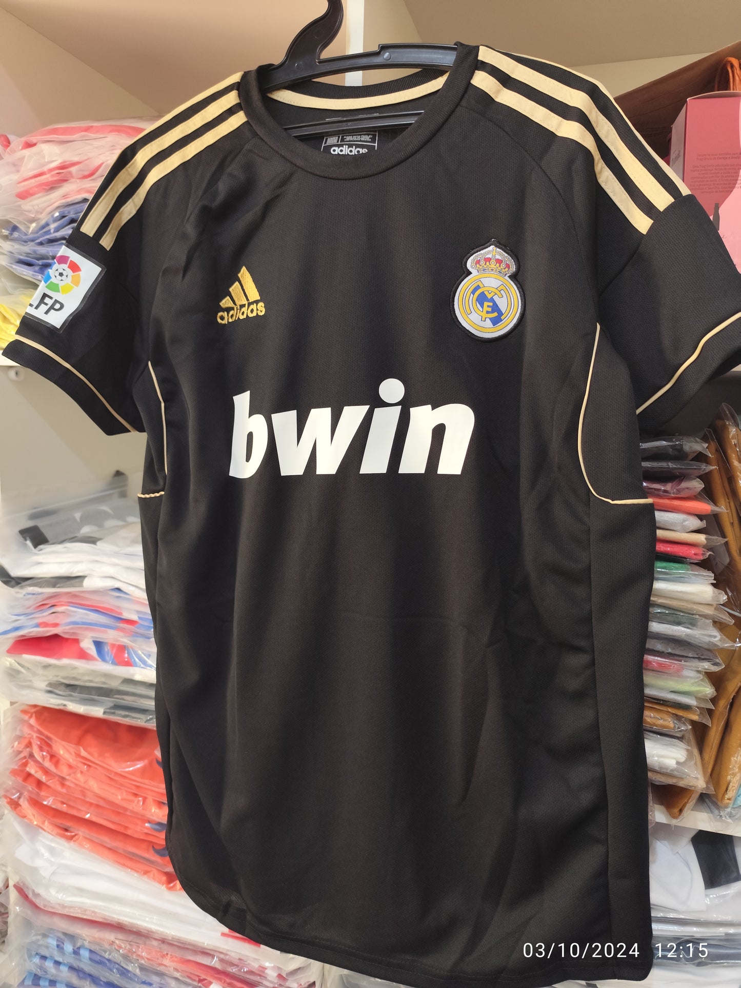 Retro Real Madrid Negro CR7