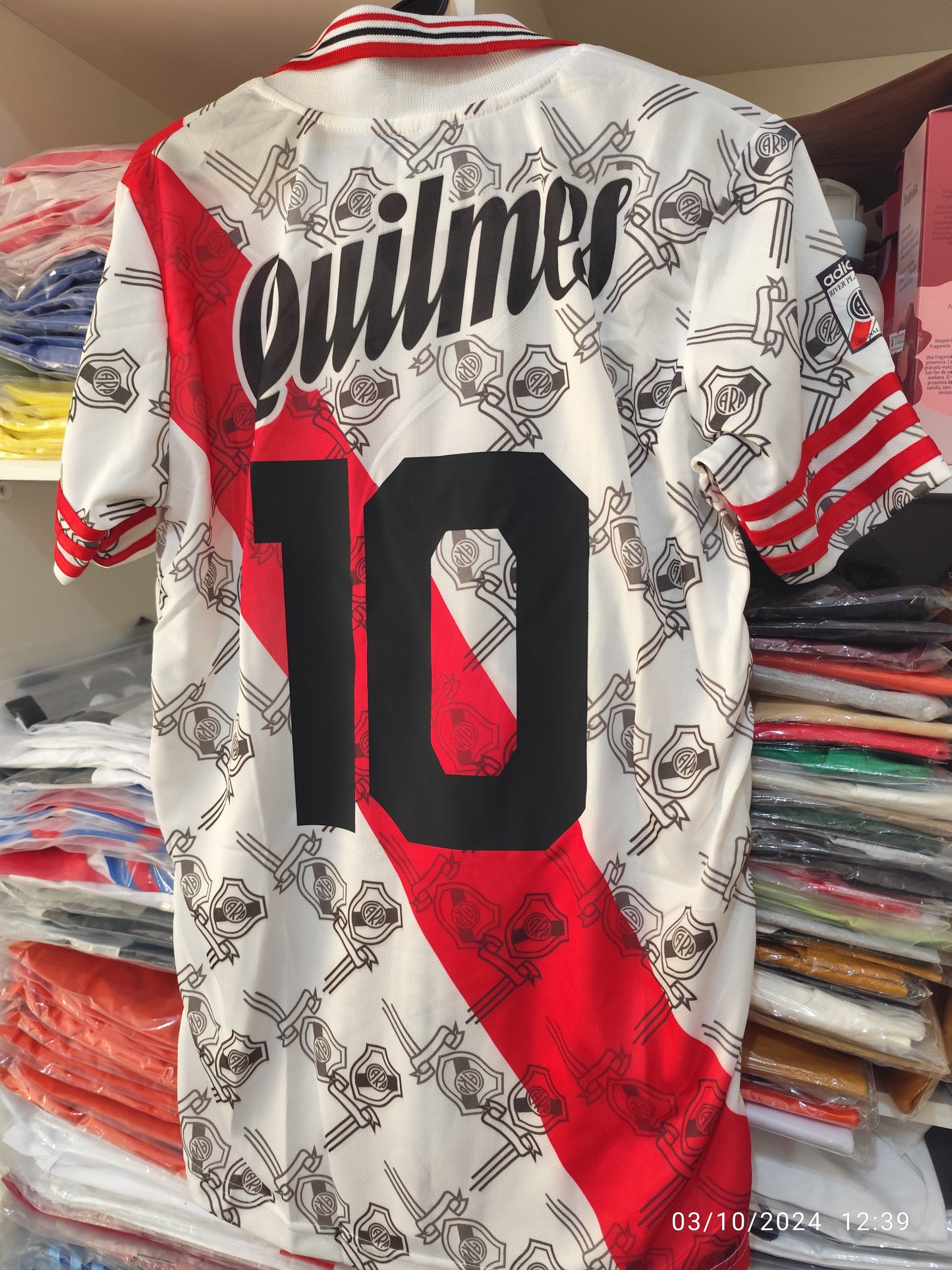 Retro River 1996