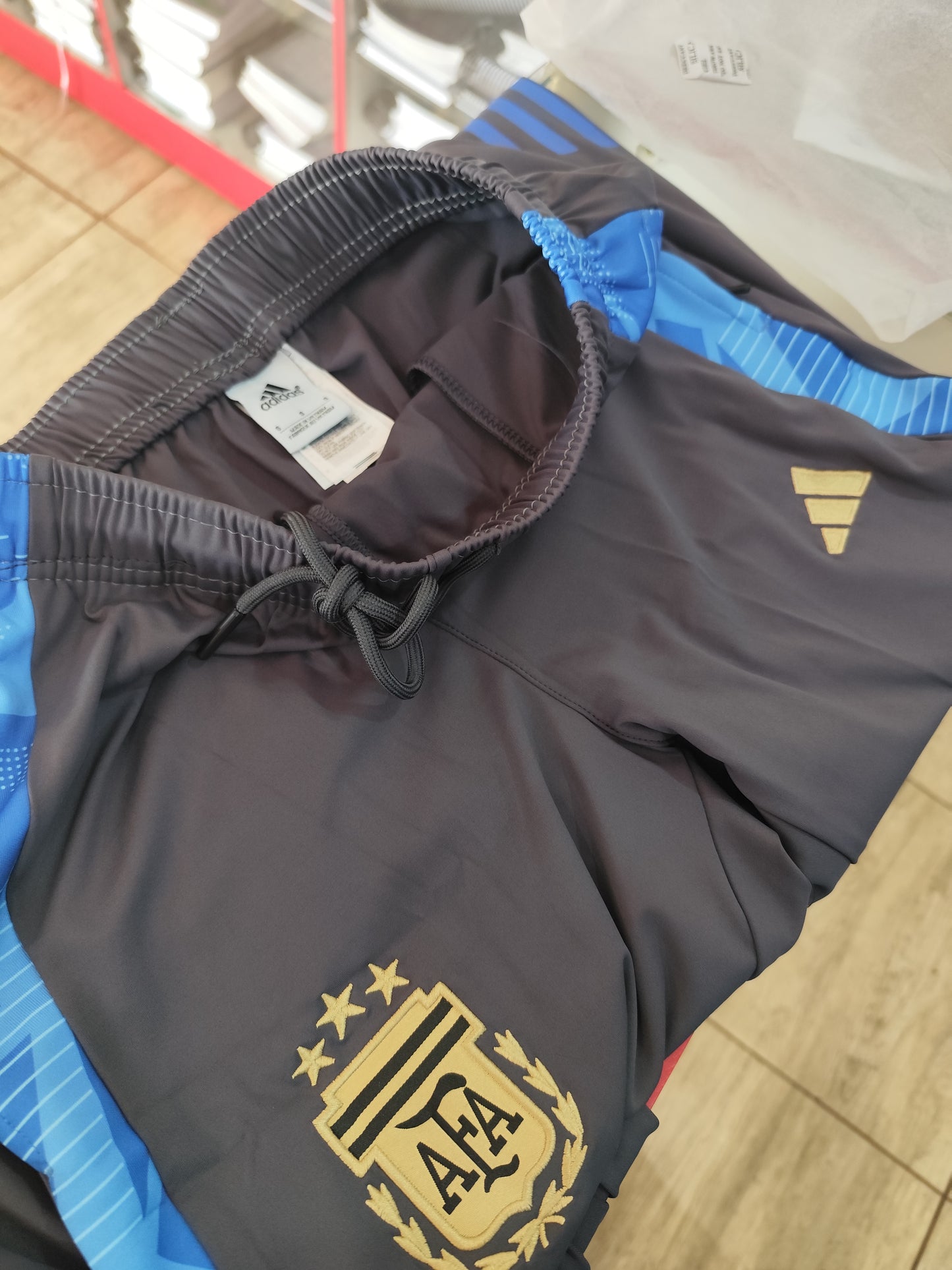Conjunto de Buso Argentina Tailandesa 1.1 Con Capucha quita y pone