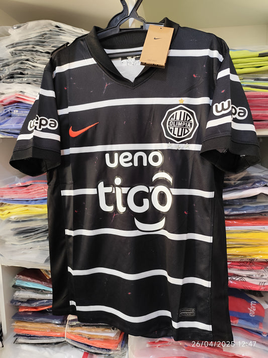 Olimpia Negro Tailandesa 2025