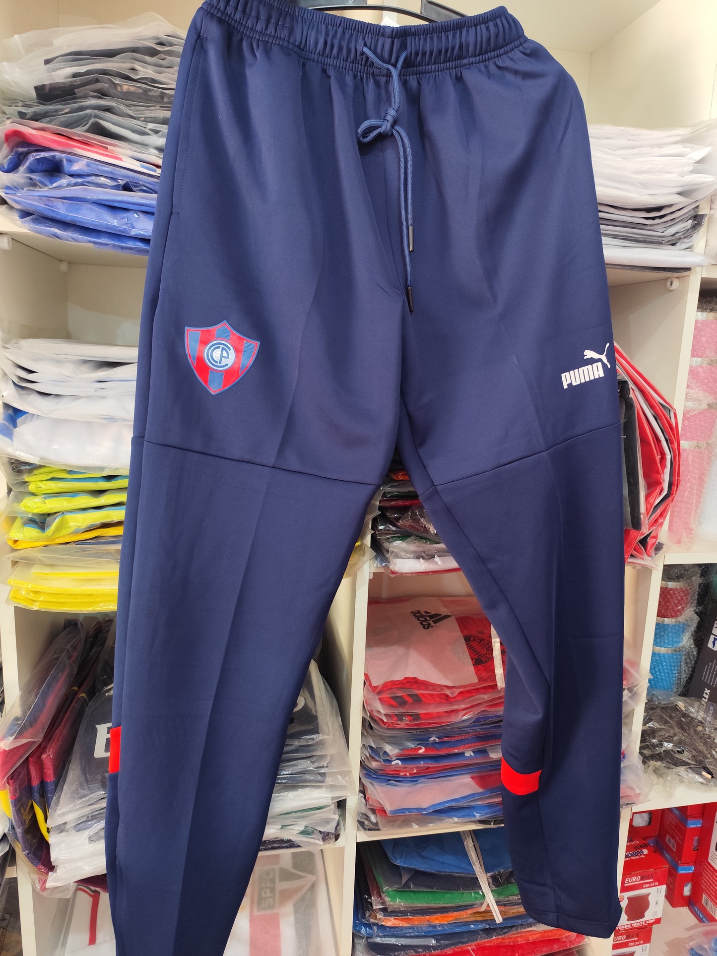 Conjunto Cerro Porteño Tailandesa 1.1