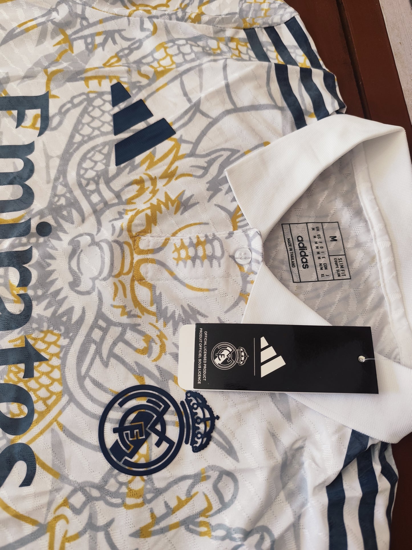 Real Madrid Ed Especial Dragon V. Jugador Tailandesa 1.1