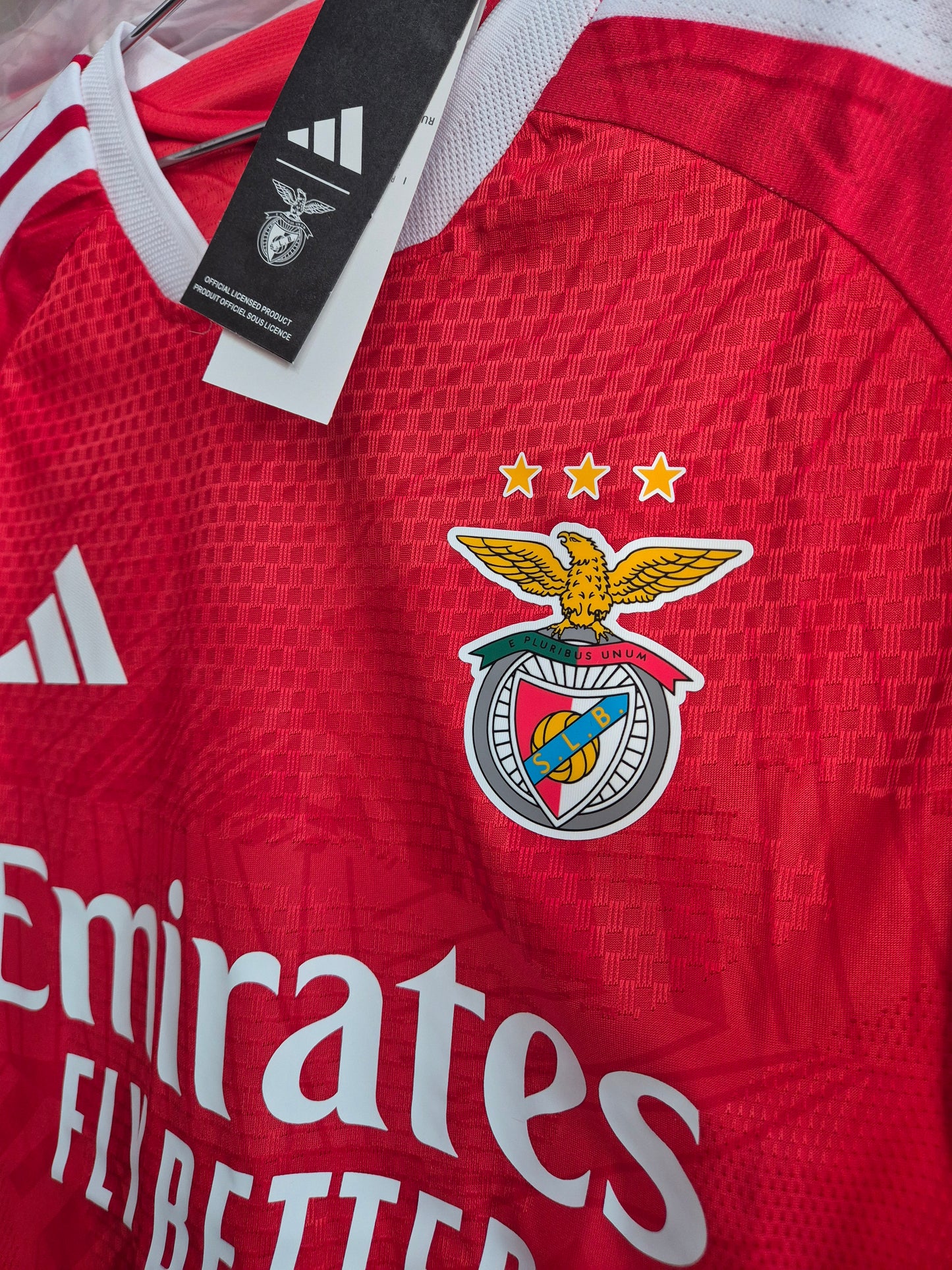 Benfica 2027 V. Jugador Tailandesa 1.1