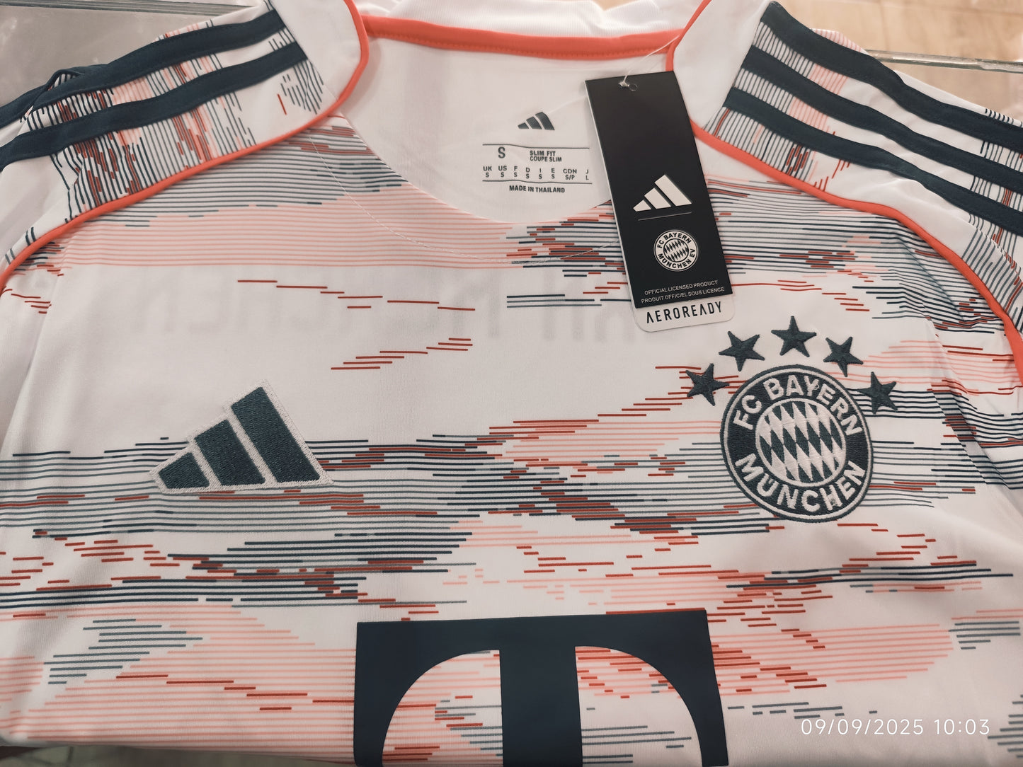 Bayer Munish Mod 2026 Tailandesa 1.1