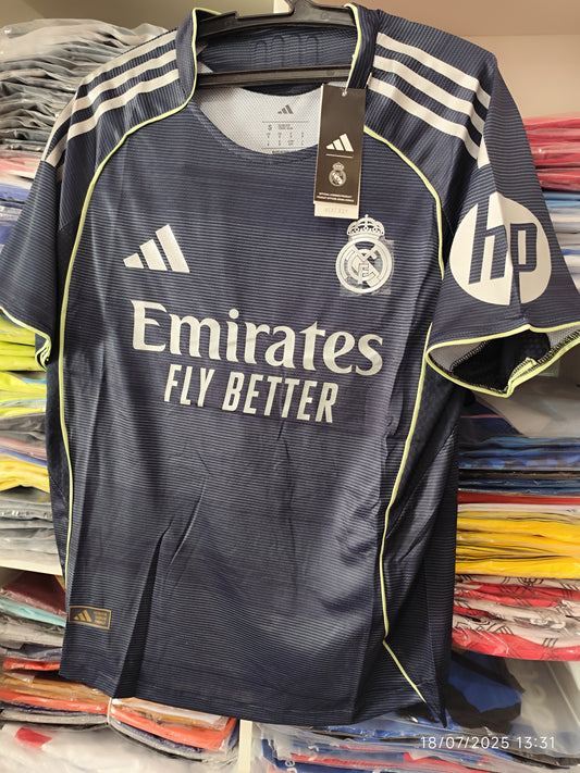 Real Madrid Negro Versión Jugador Mod 2026 Tailandesa 1.1