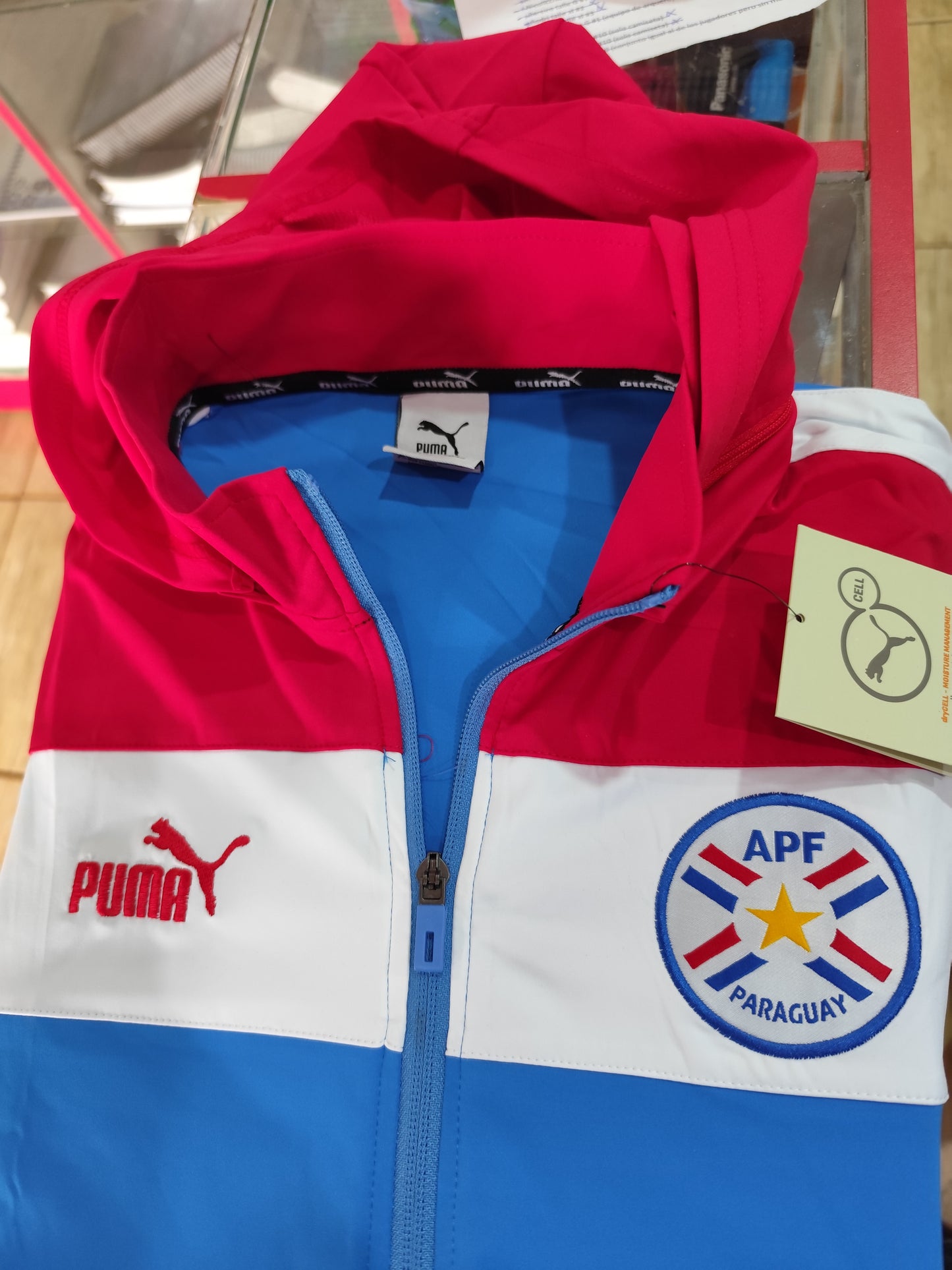 Conjunto de Buso Paraguay Albirroja Tailandesa 1.1 Con Capucha quita y pone