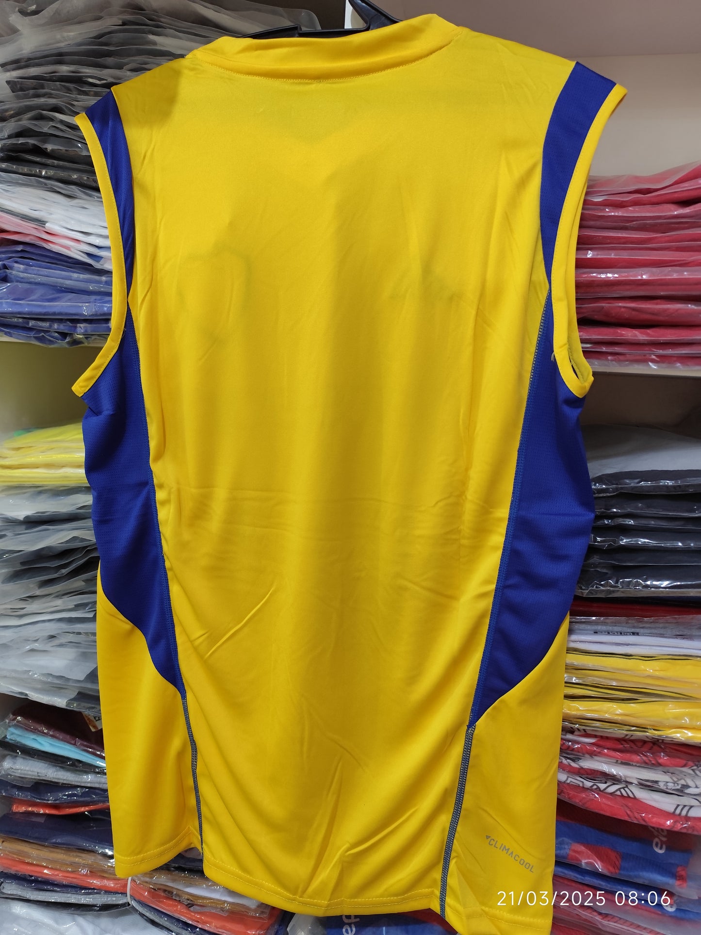 Conjunto Musculosa Boca Jr DryFit Amarillo