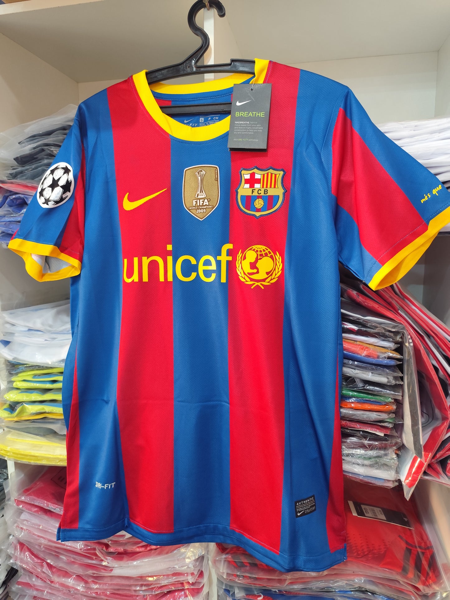 Retro Barcelona Messi 2010/2011 Con Parches Tailandesa 1.1
